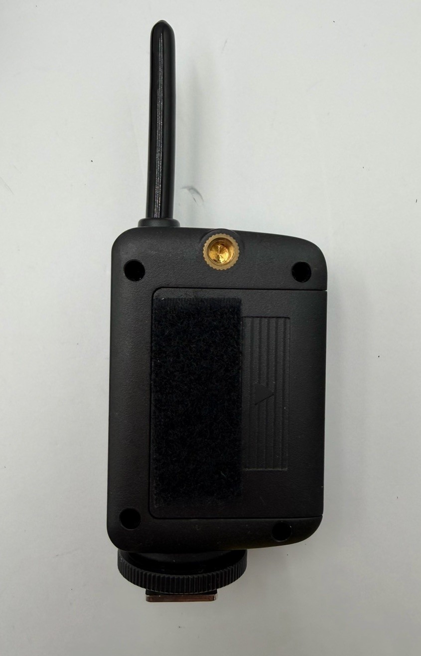 Flashpoint R1 Flashpoint Transceiver Bundle (Untested)