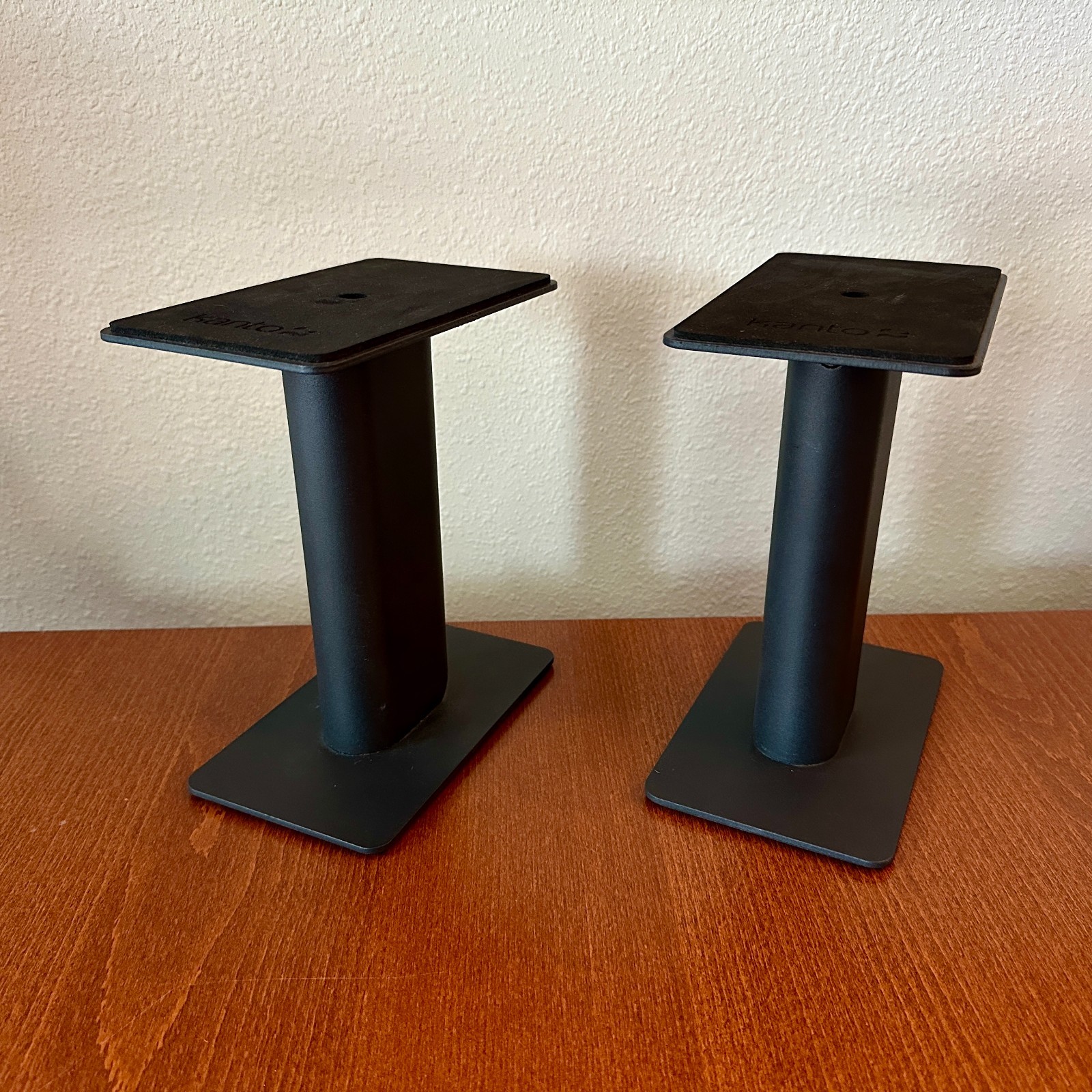 Kanto SP9 - 9" Desktop Speaker Stands (Pair), Easy Cable Management - Black