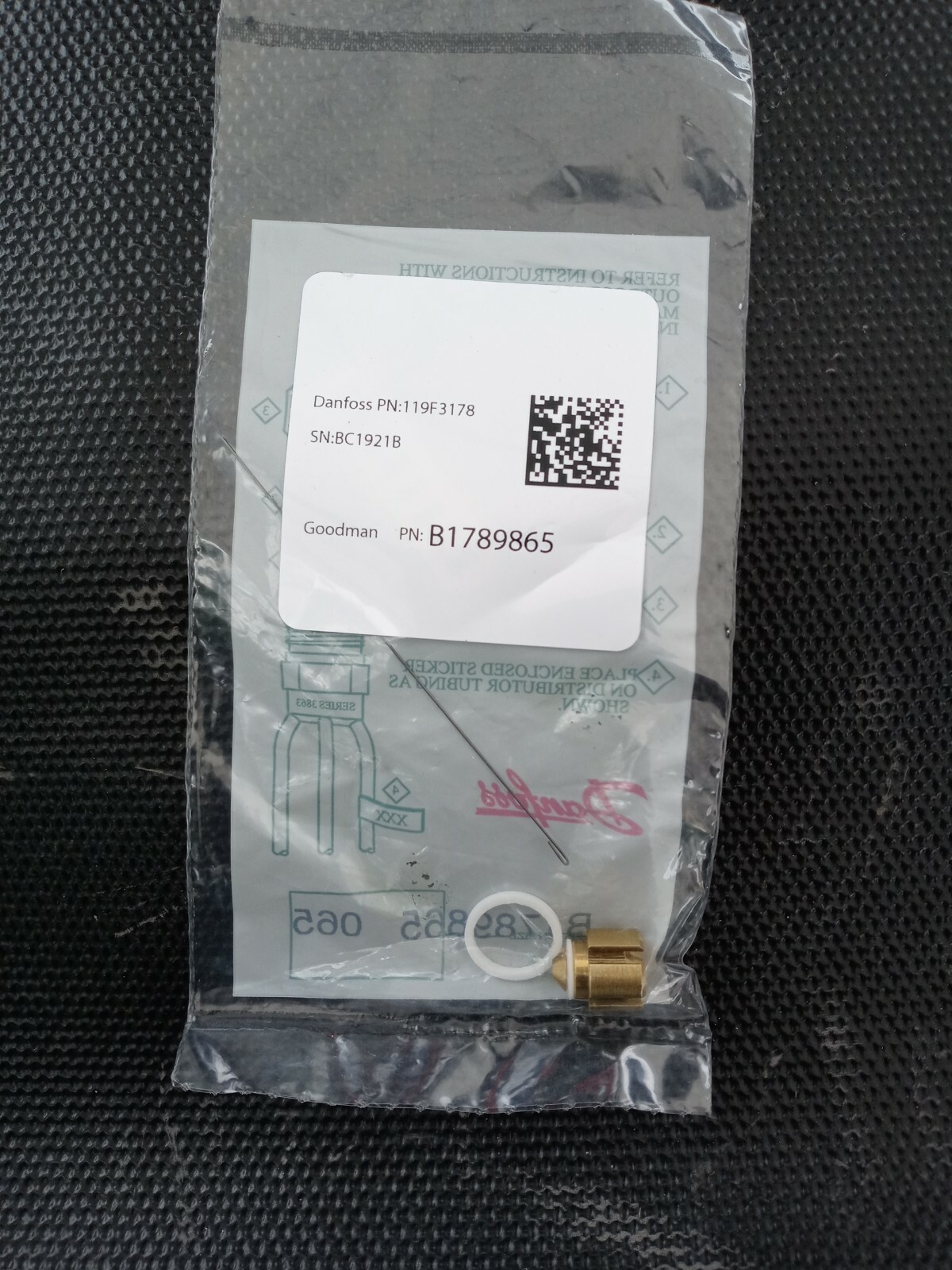 B1789865 Goodman 065 Restrictor Orifice OEM B1789865 new sealed