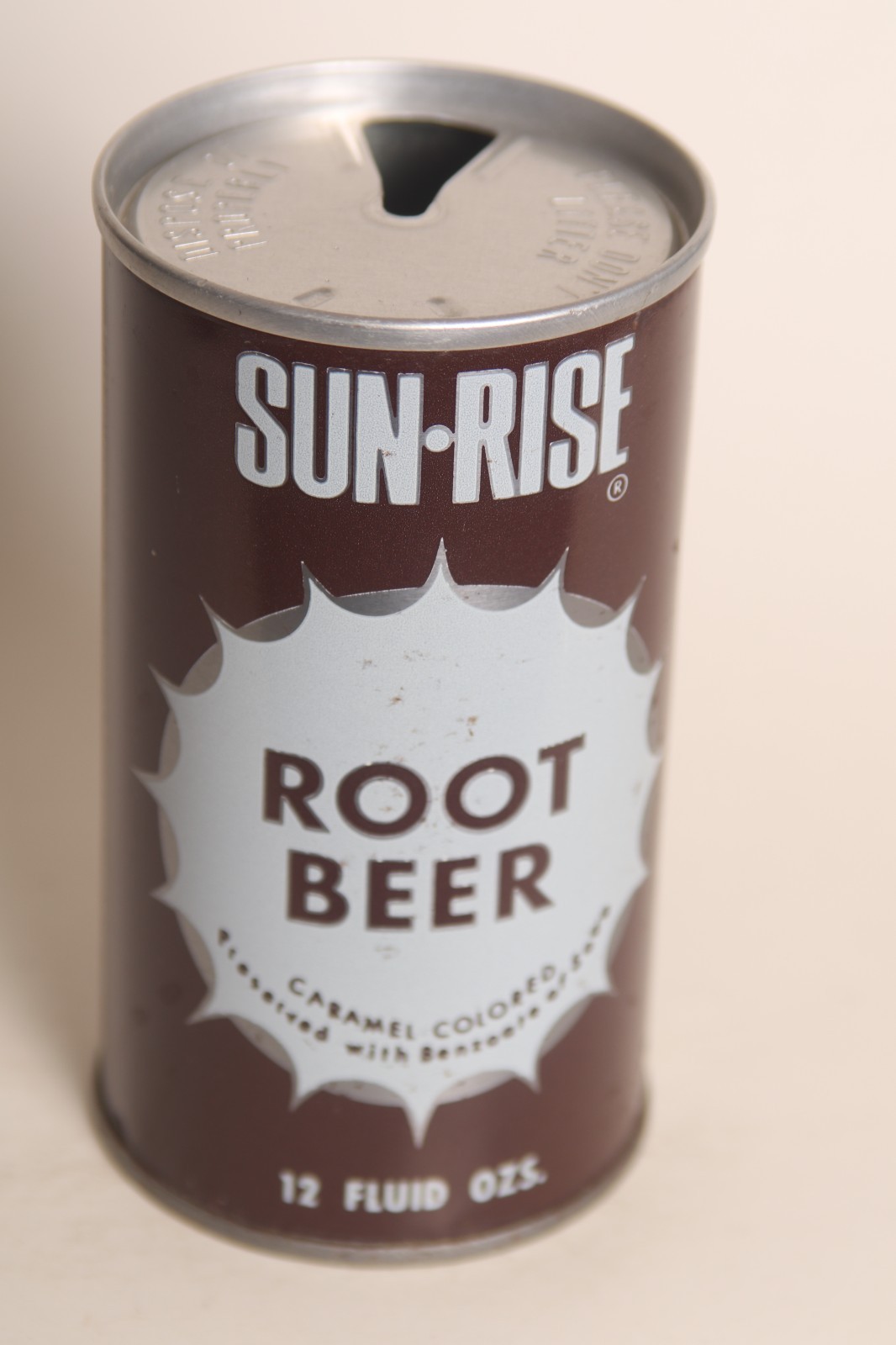 Sun-Rise Root Beer soda can - 12oz