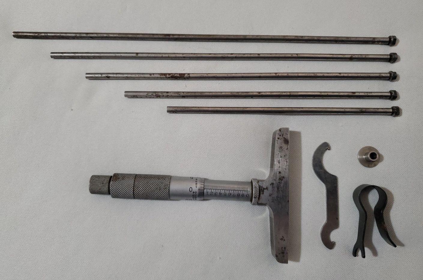Lufkin No. 513N Depth Micrometer 0-6" w/ 6 Rods - Machinist Mechanic Tool USA