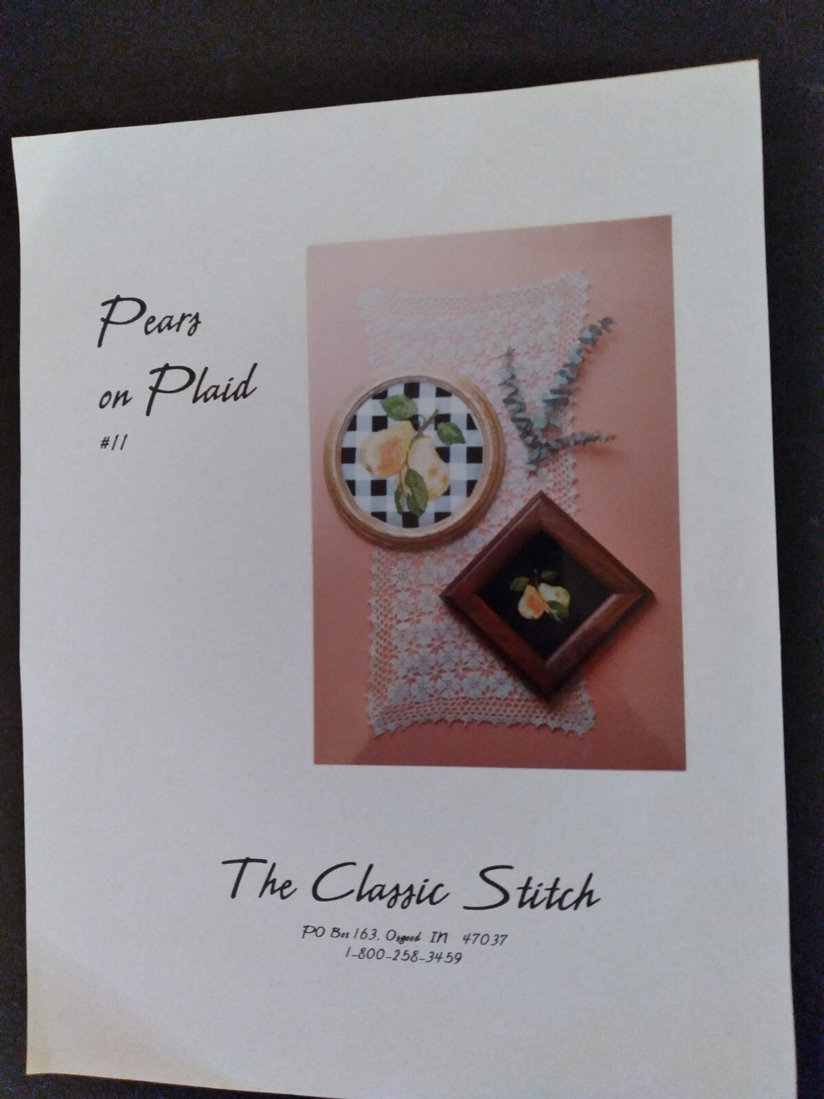 THE CLASSIC STITCH "PEARS ON PLAID" COUNTED CROSS STITCH LEAFLET, #11