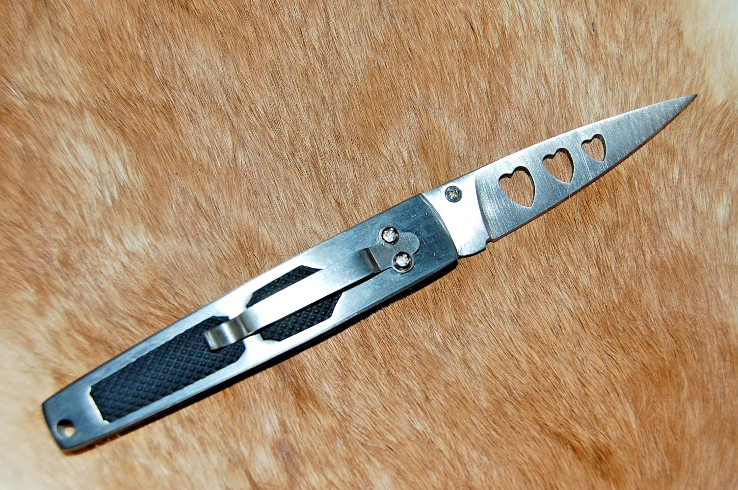 Three Heart EDC Liner Lock Pocket Knife - NEW