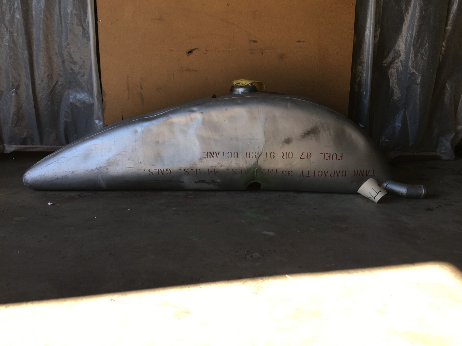 De Havilland DHC-2 BEAVER Outside Wing Saddle Fuel Tank P/N C2PT141 As Removed