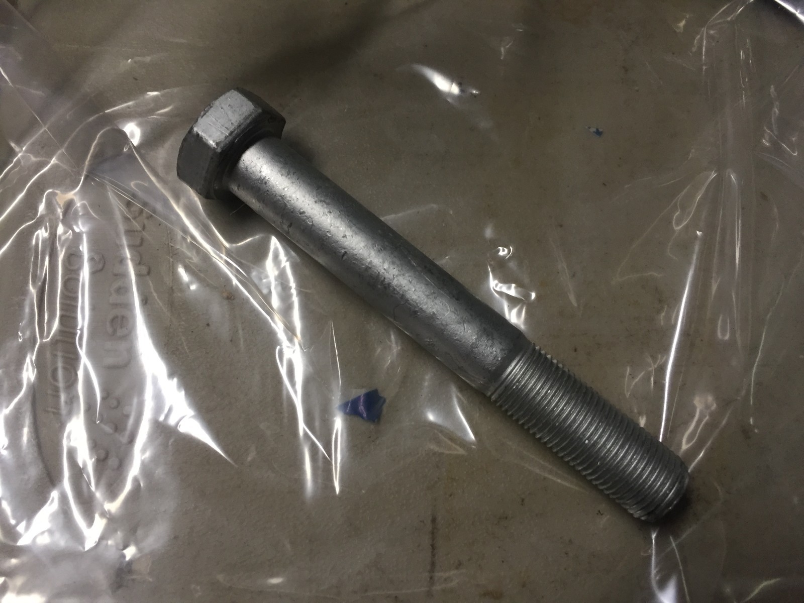 15864224 New Holland  SCREW BOLT  15864231, 15864221  CNH  Case IH