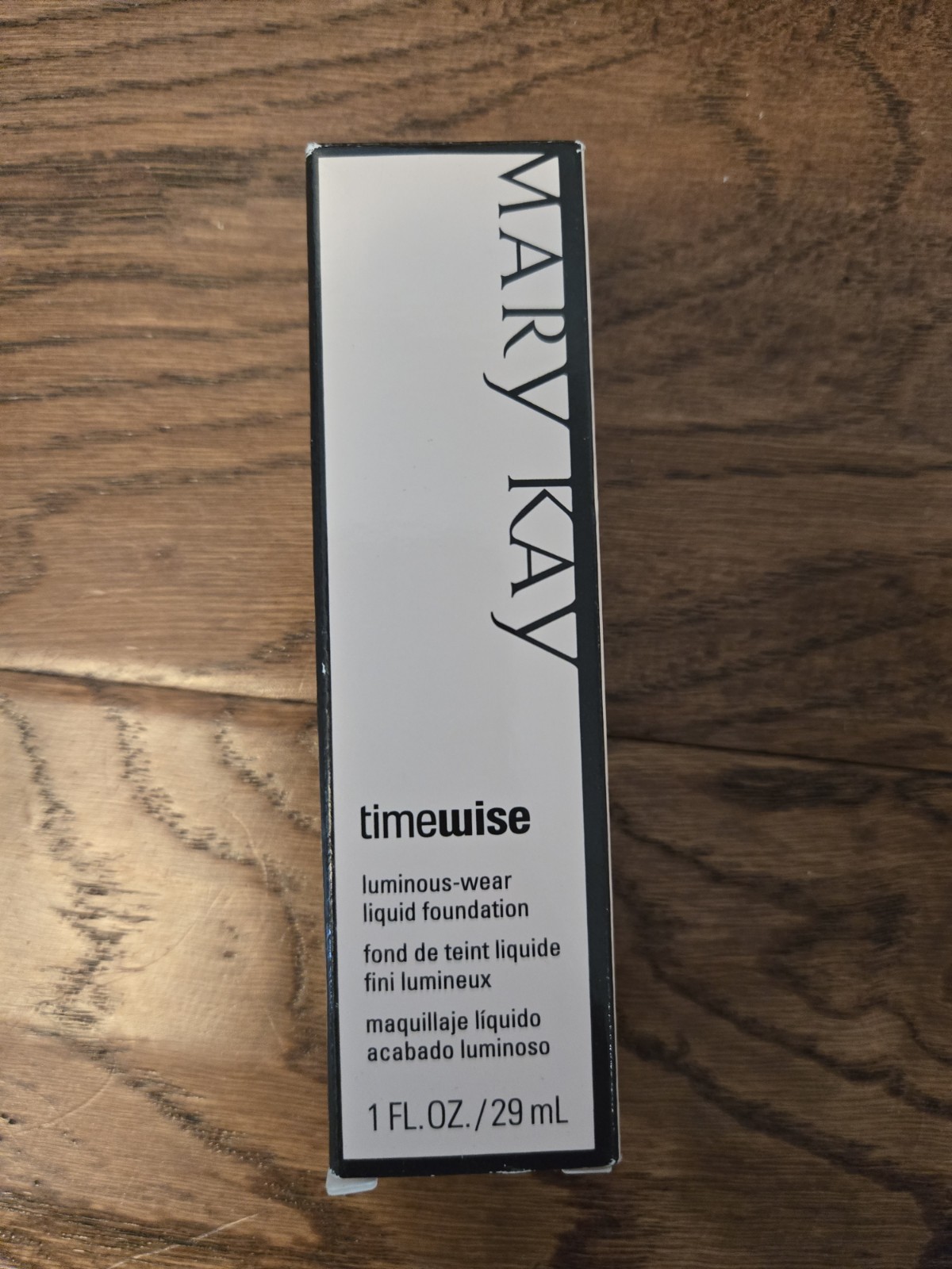 Mary Kay Timewise Luminous Wear Liquid foundation Discontinued