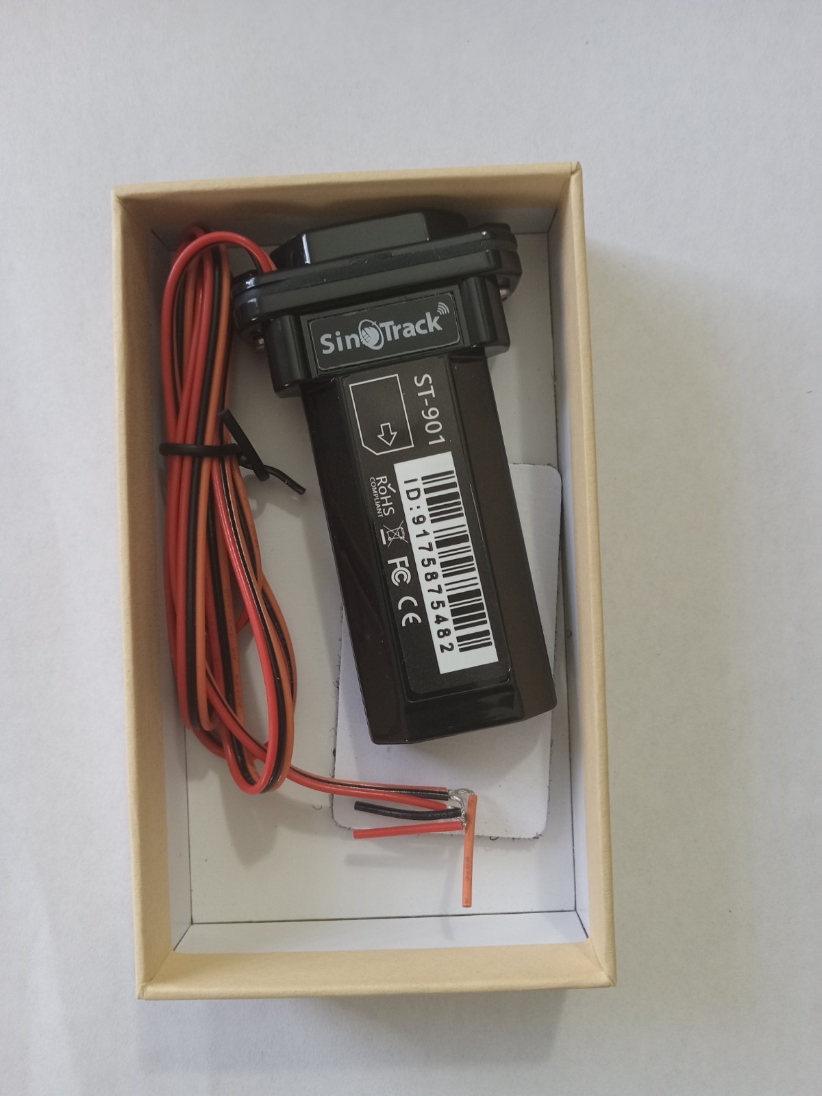 Global GPS Tracker ST-901 Real Time AGPS Locator for Car Motorcycle Vehicle