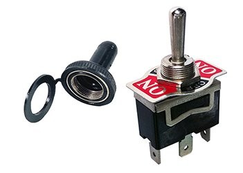Heavy-Duty Toggle Switch with Rubber Boot SPDT Center Off 20 Amp