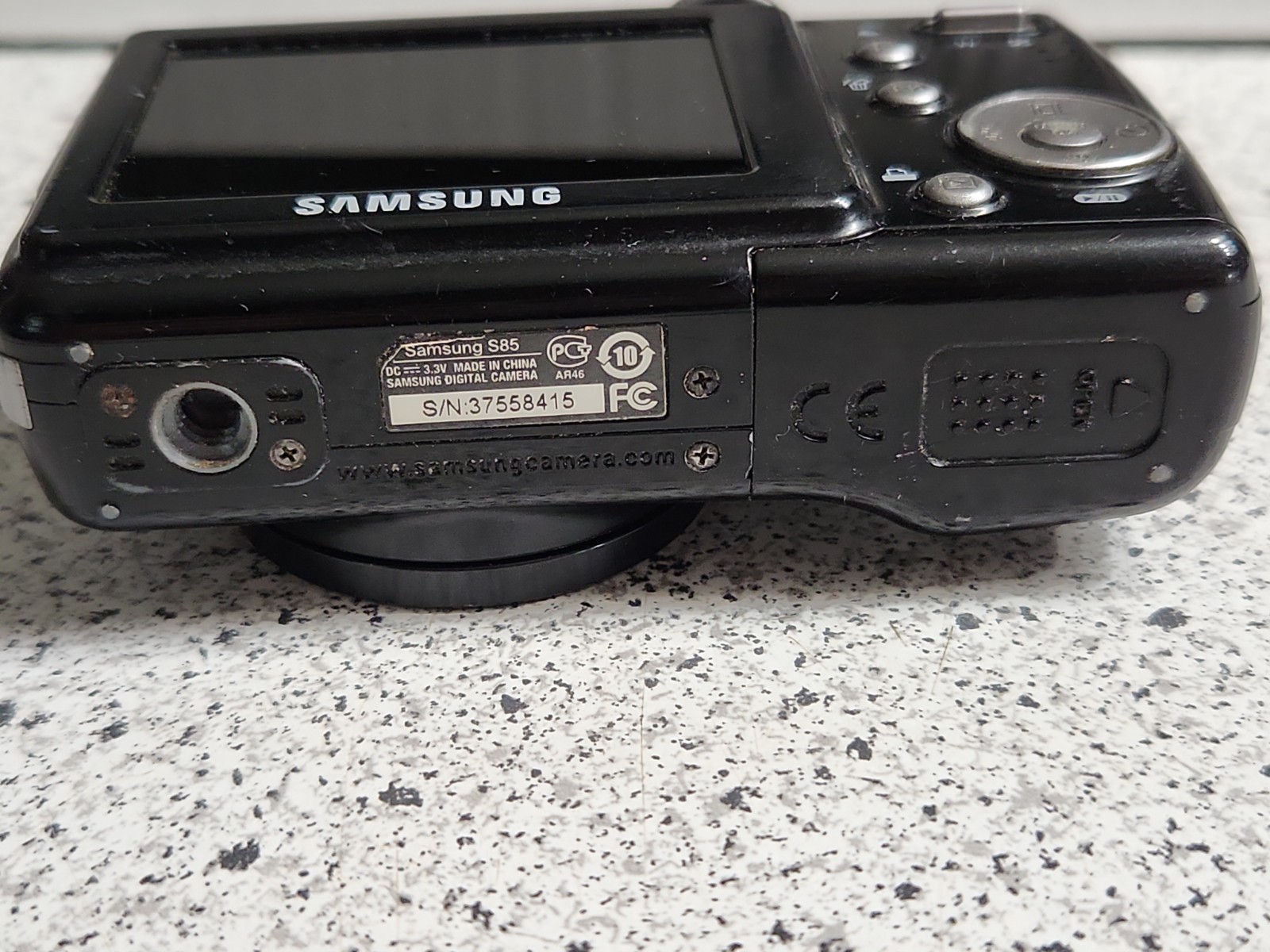 Samsung S85 8.2MP Digital Camera - Black