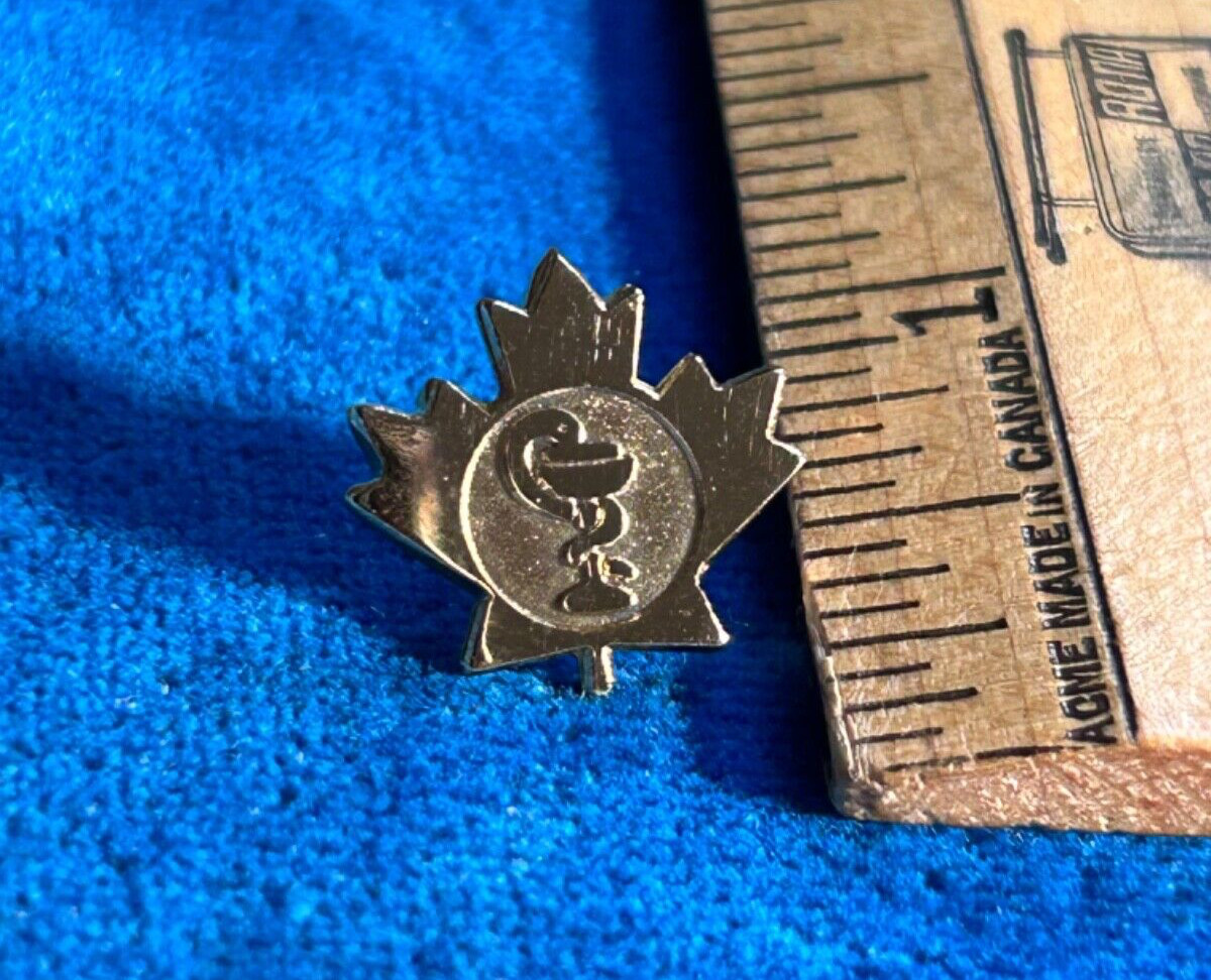Ordre des Pharmaciens du Quebec OPQ Logo Pharmacist Gold tone Lapel Pin