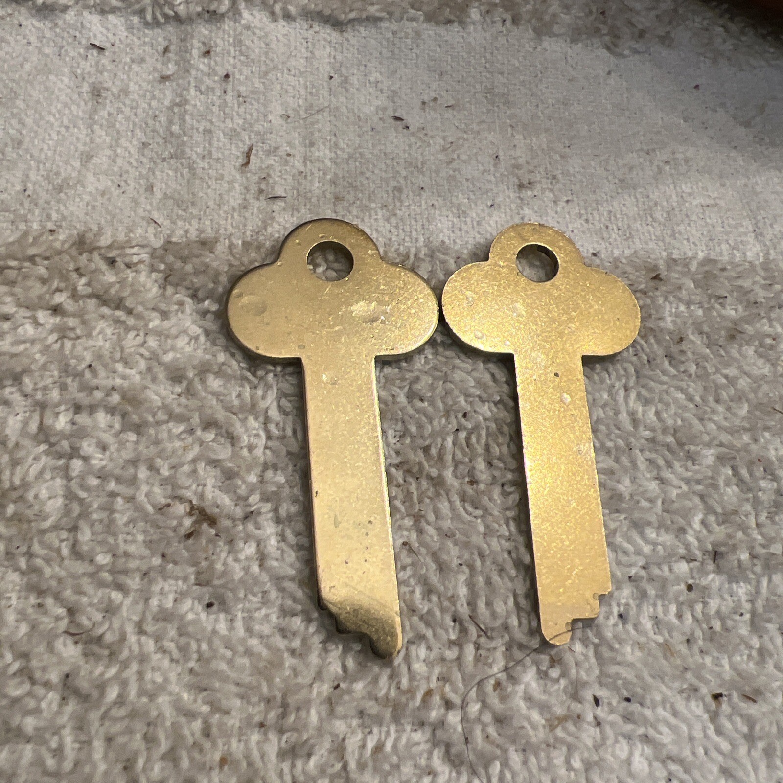 Lot Of 2 Ilco 1091 Key Blanks for Mosler Safe Deposit Box 73731 Nickel Silver