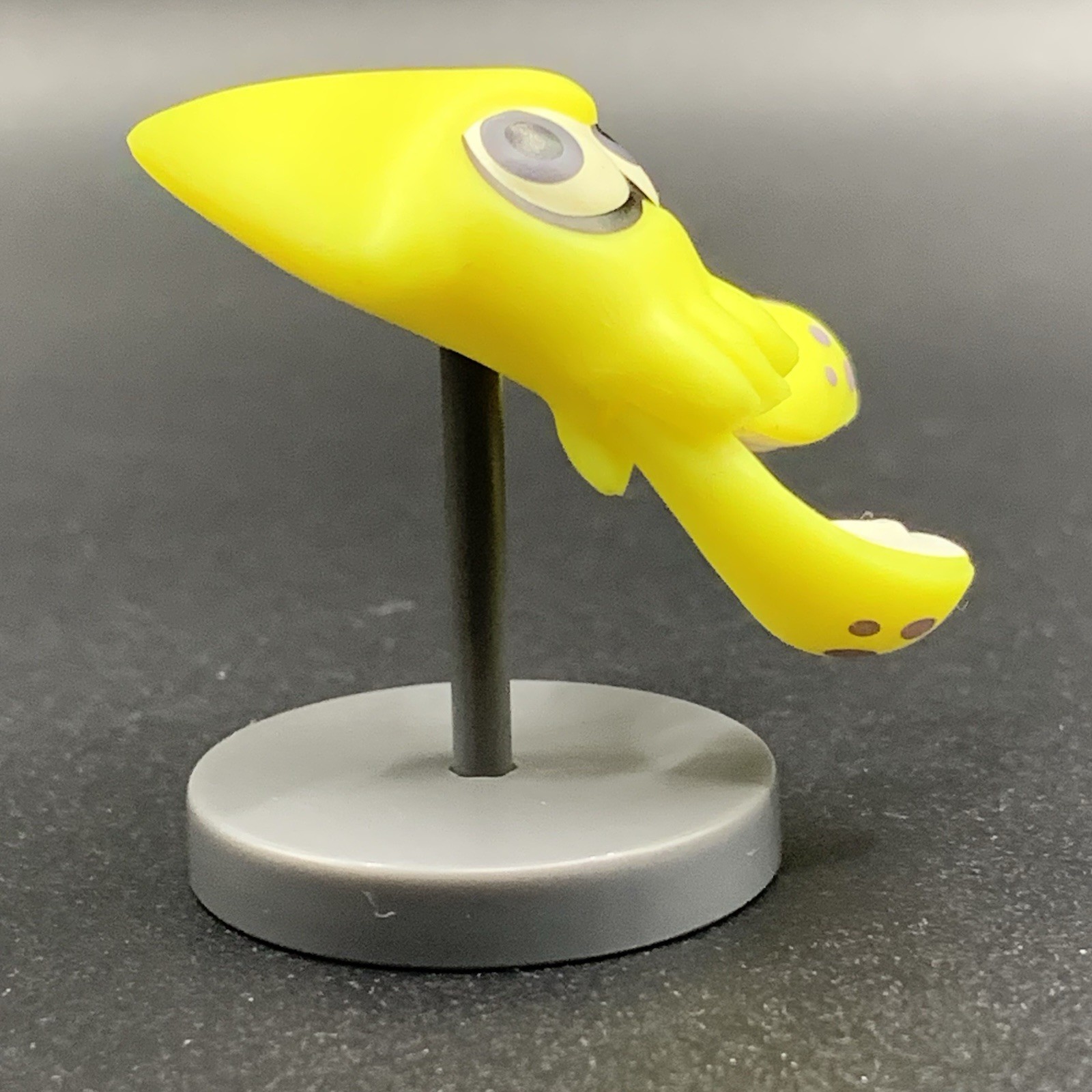 Squid Yellow Nintendo Amiibo Splatoon 3 mini Figures Japan Choco egg