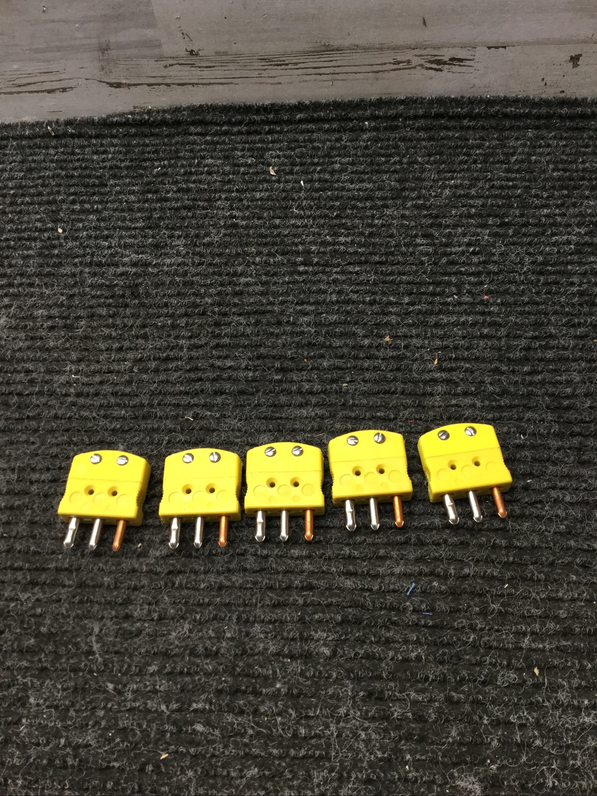 LOT OF 5 OMEGA STAMFORD JAB-IN CONNECTORS, 3 Pin