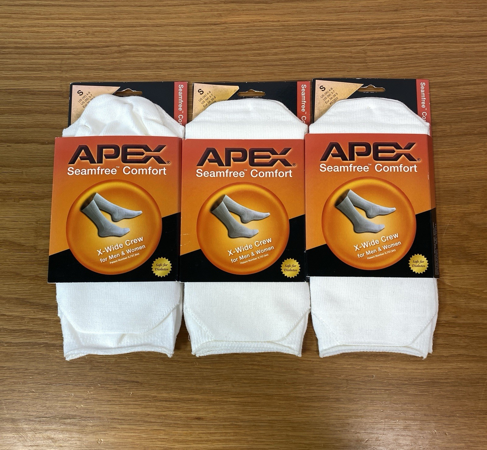 Lot of 3 - APEX Seamfree Comfort X-Wide Crew Unisex Size: Small (M 3-7 W 4-8)