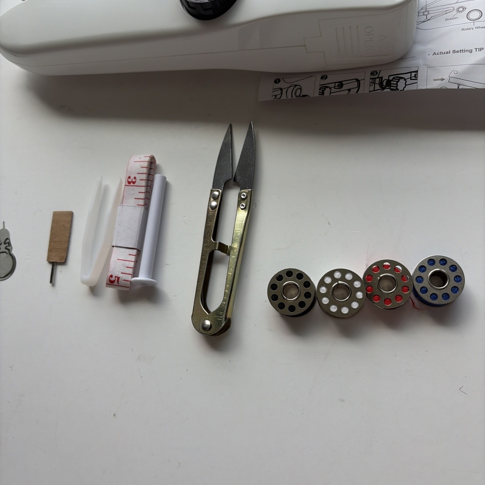 Handheld Sewing Machine for Beginners, Portable Mini Hand Sewing Machine