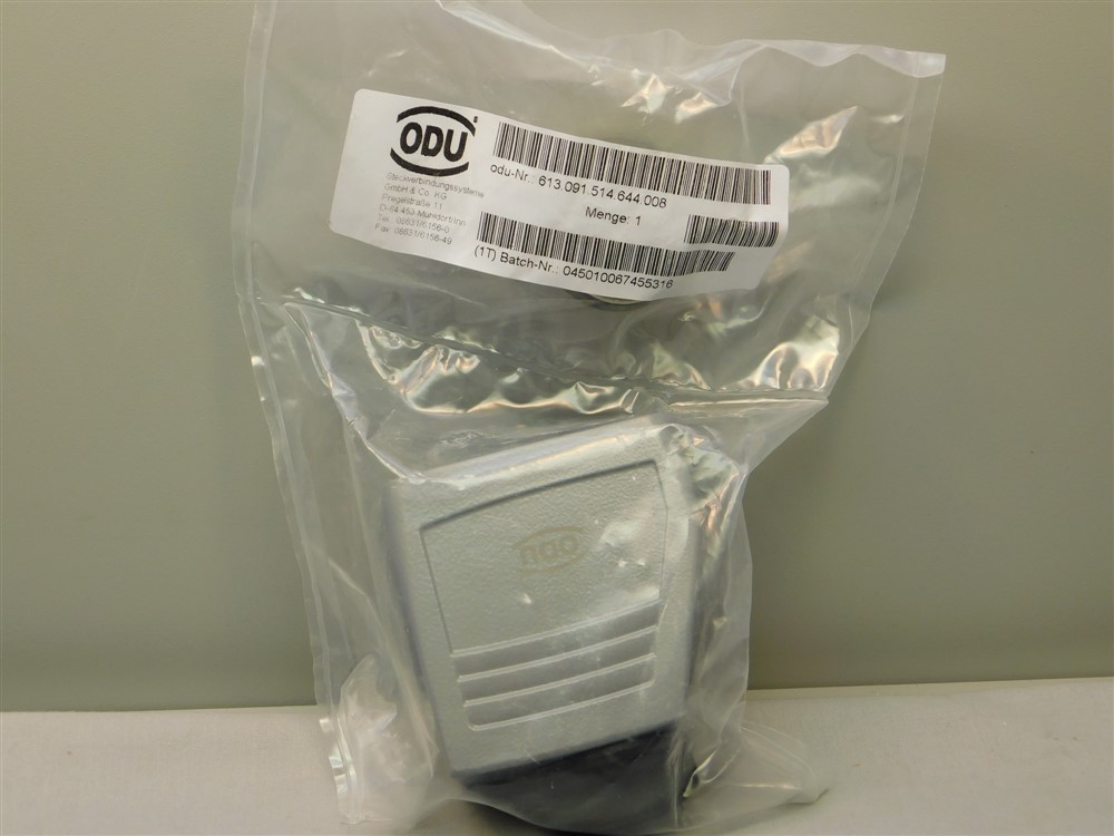 ODU-MAC 613.091.514.644.008 Spindle Locking Cable Hood With Side Entry & Cover
