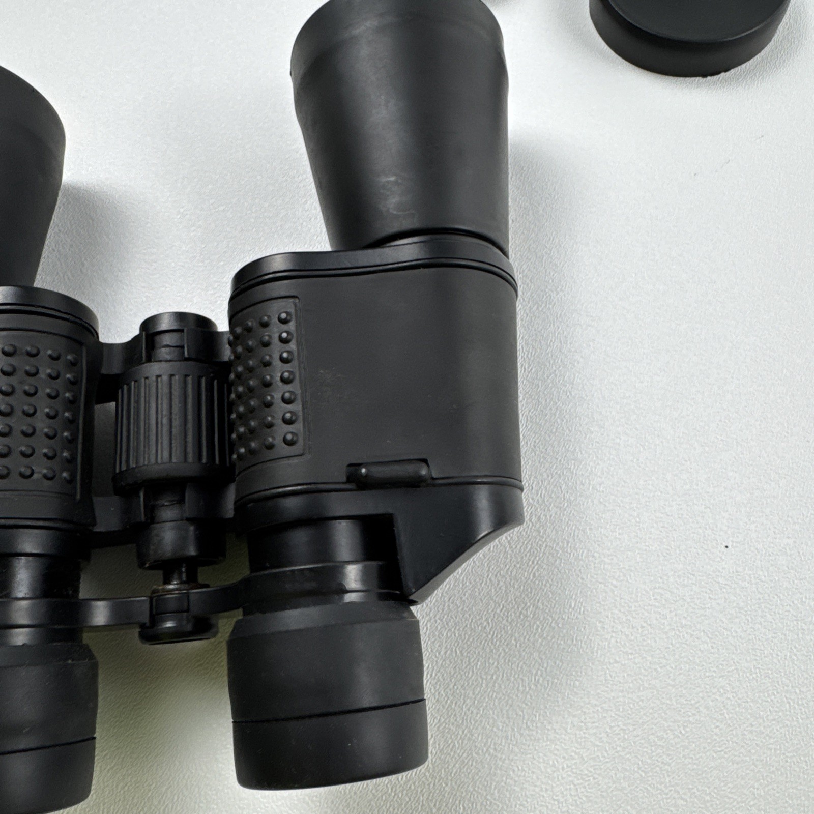 OPTIC 1050 BINOCULARS , & CARRYING CASE, VINTAGE