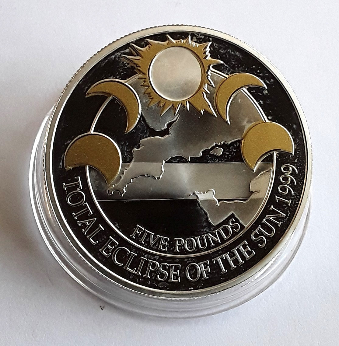 1999 ALDERNEY £5 SILVER PROOF 925 & GOLD PHASES 28.28g TOTAL ECLIPSE OF THE SUN
