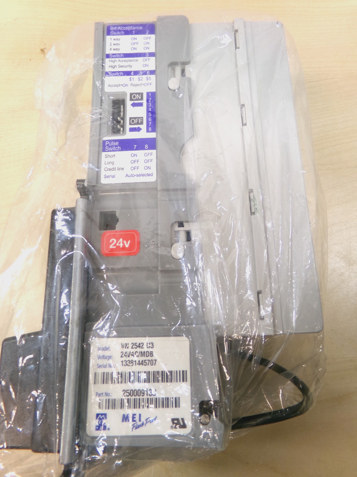 Mars Series 2000 Bill Acceptor Validator $1 & $5 VN 2542 U3 24VAC MDB AS IS