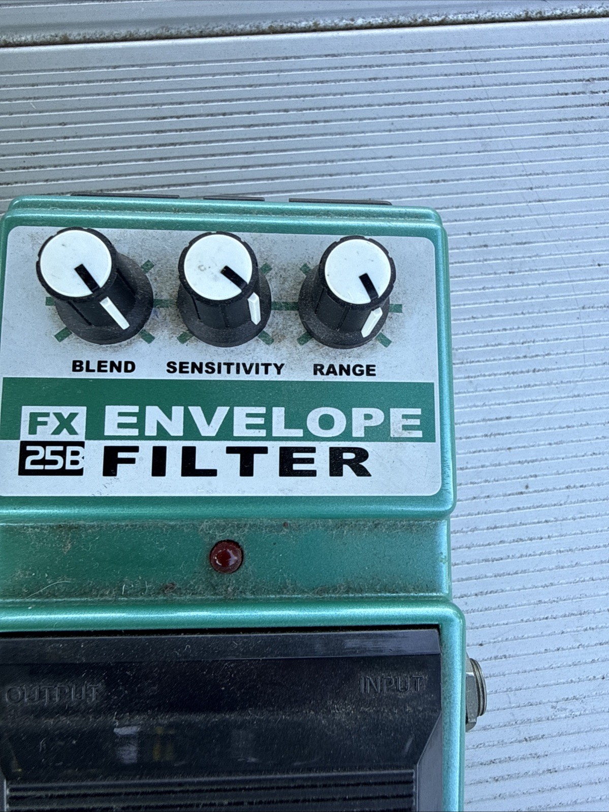 DOD FX25B Envelope Filter Guitar Bass Effects Pedal