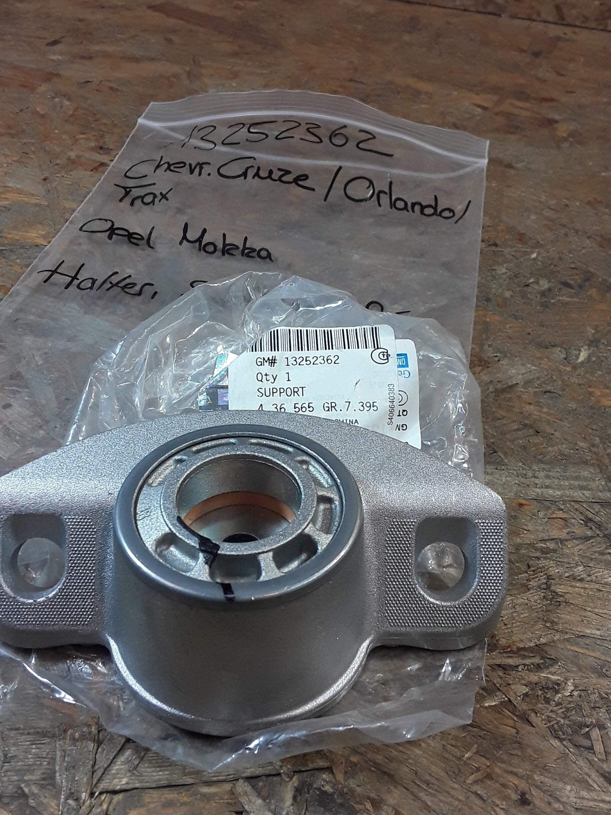 Chevrolet Cruze / Orlando / Trax Opel Mokka Holder Shock Absorber Genuine GM NEW
