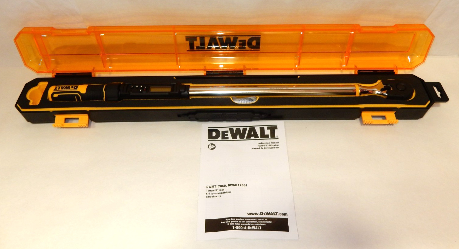 DEWALT DWMT17060 DIGITAL TORQUE WRENCH 1/2" DRIVE 50-250 FT-LB NEW OPEN BOX