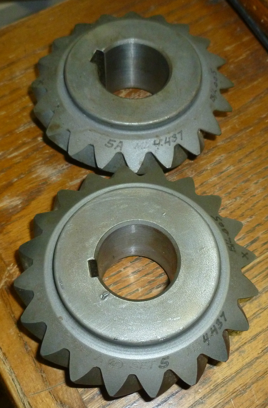 AR Spiral Gears Pair of 2 OF GEARS 03Y-01279-00-1A & 03Y-01279-003A NEW SURPLUS