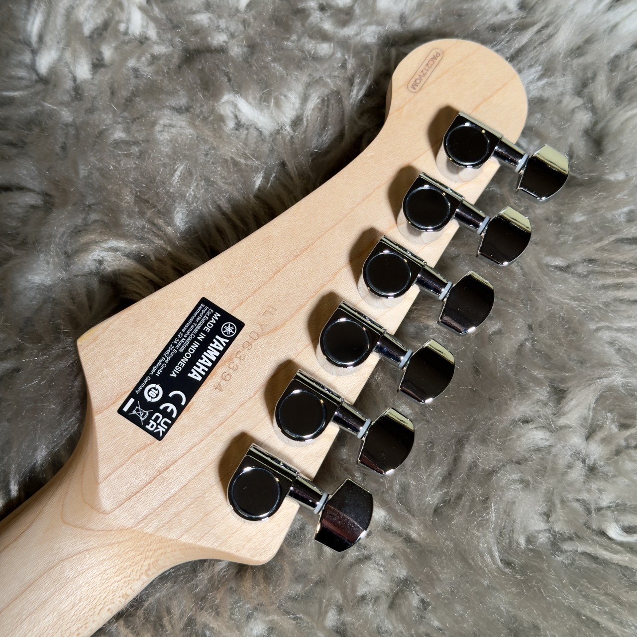 YAMAHA PACIFICA212VQM TBL Translucent Black Pacifica PAC212
