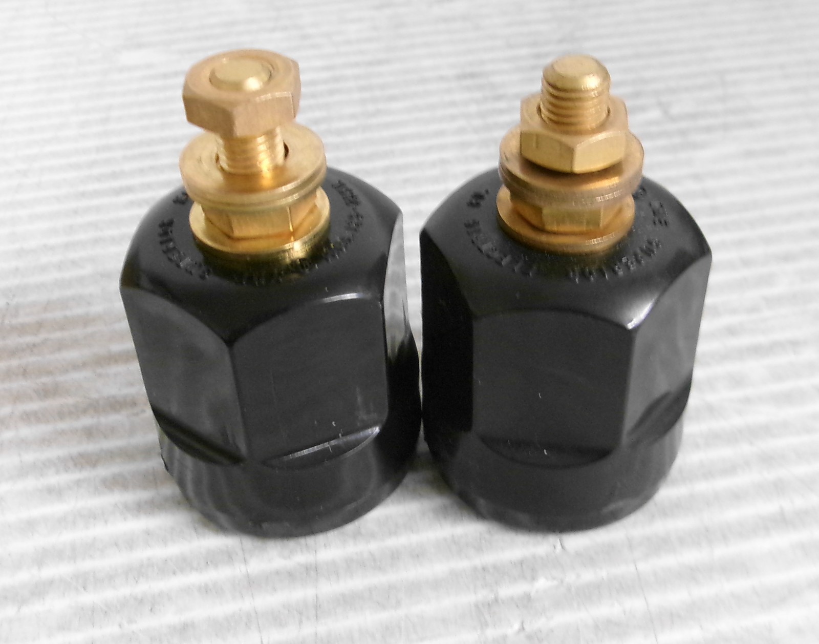 The Superior Electric Co. 100A.125-250V Snap-on Panel Receptacle (Lot of 2