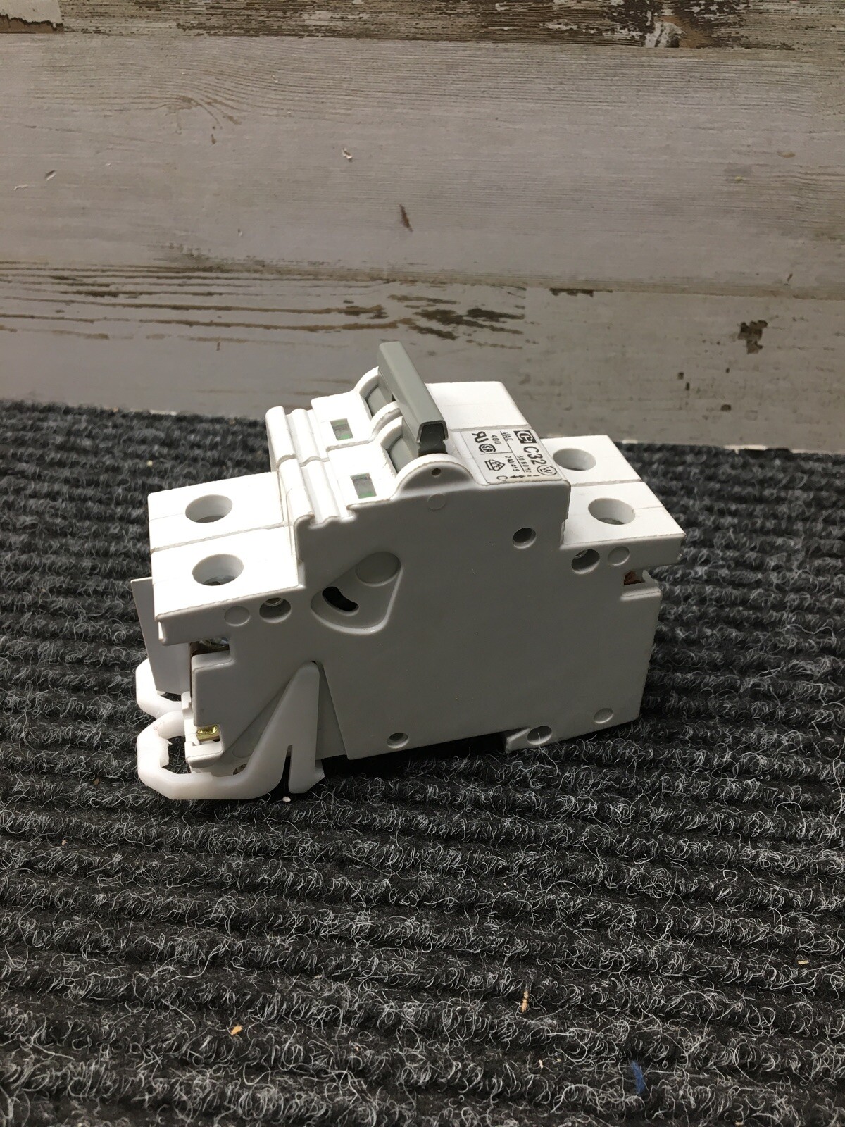 CH C32 Circuit Breaker 2P SPCL2C32