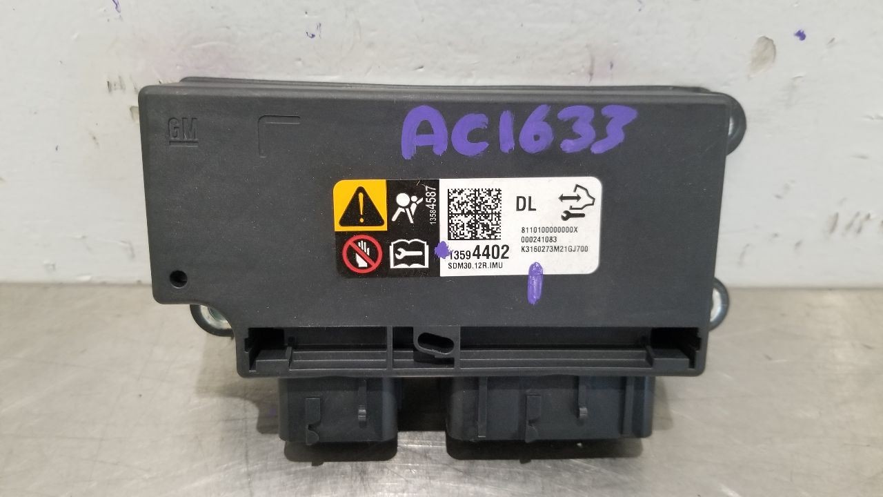 16 CHEVY SILVERADO 2500 SRS BAG MODULE 13594402