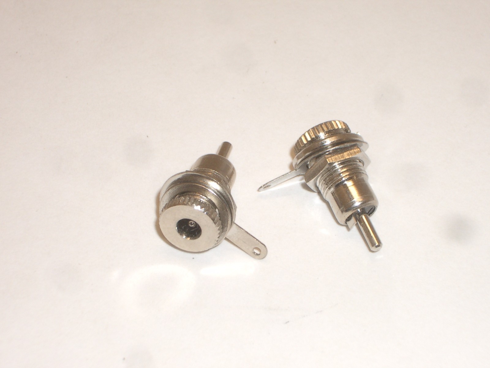 PHILMORE 313 COAXIAL POWER PANEL JACK 1.3mmID 3.5mmOD 5/16" HOLE 2PC SET