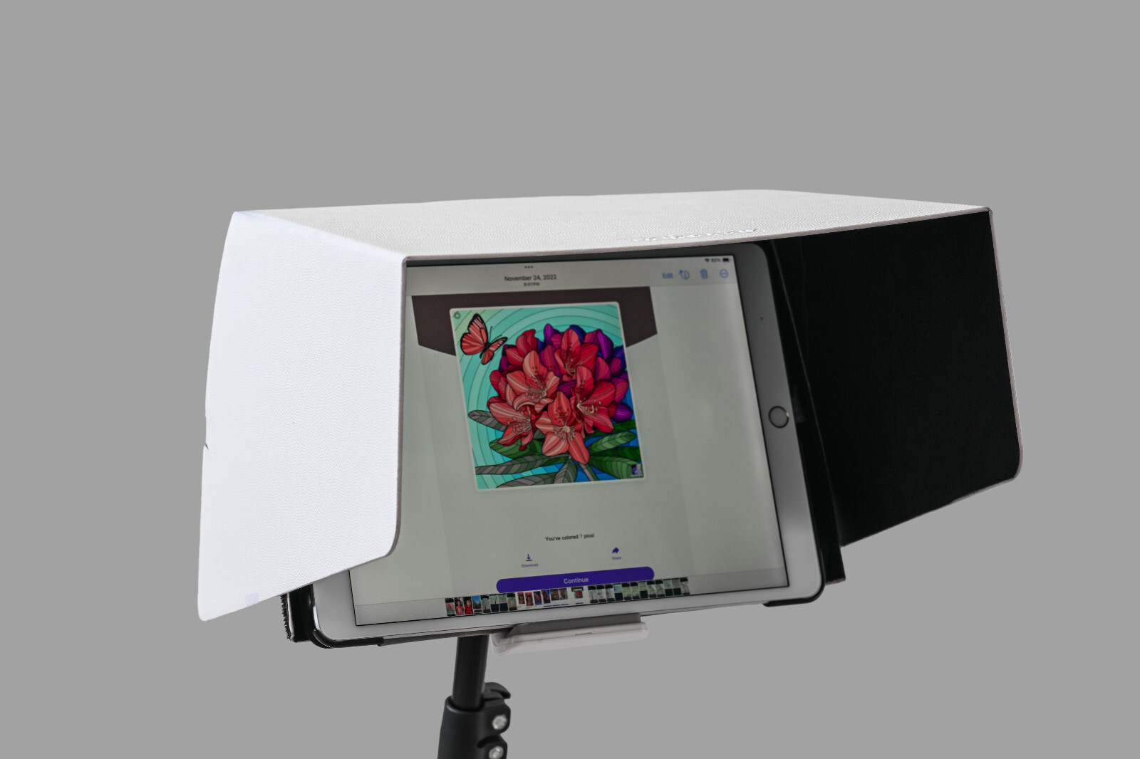 Foldable Sun Shade Hood With Clamp and Tripod Adapter For 10 inch iPad Tablet