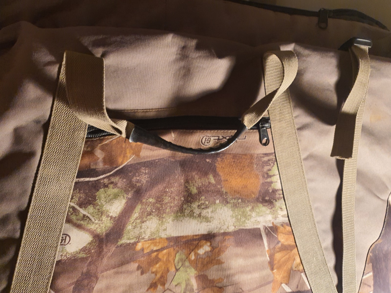 Tarantula Bow Case Missing Handle
