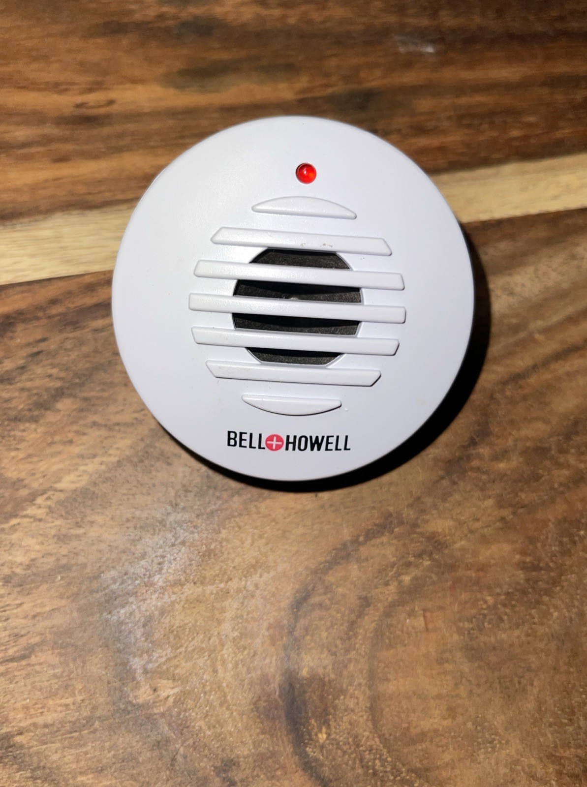 Ultrasonic Pest Repeller Repellent Bell & Howell SB-118 Plug-In Indoors WHITE