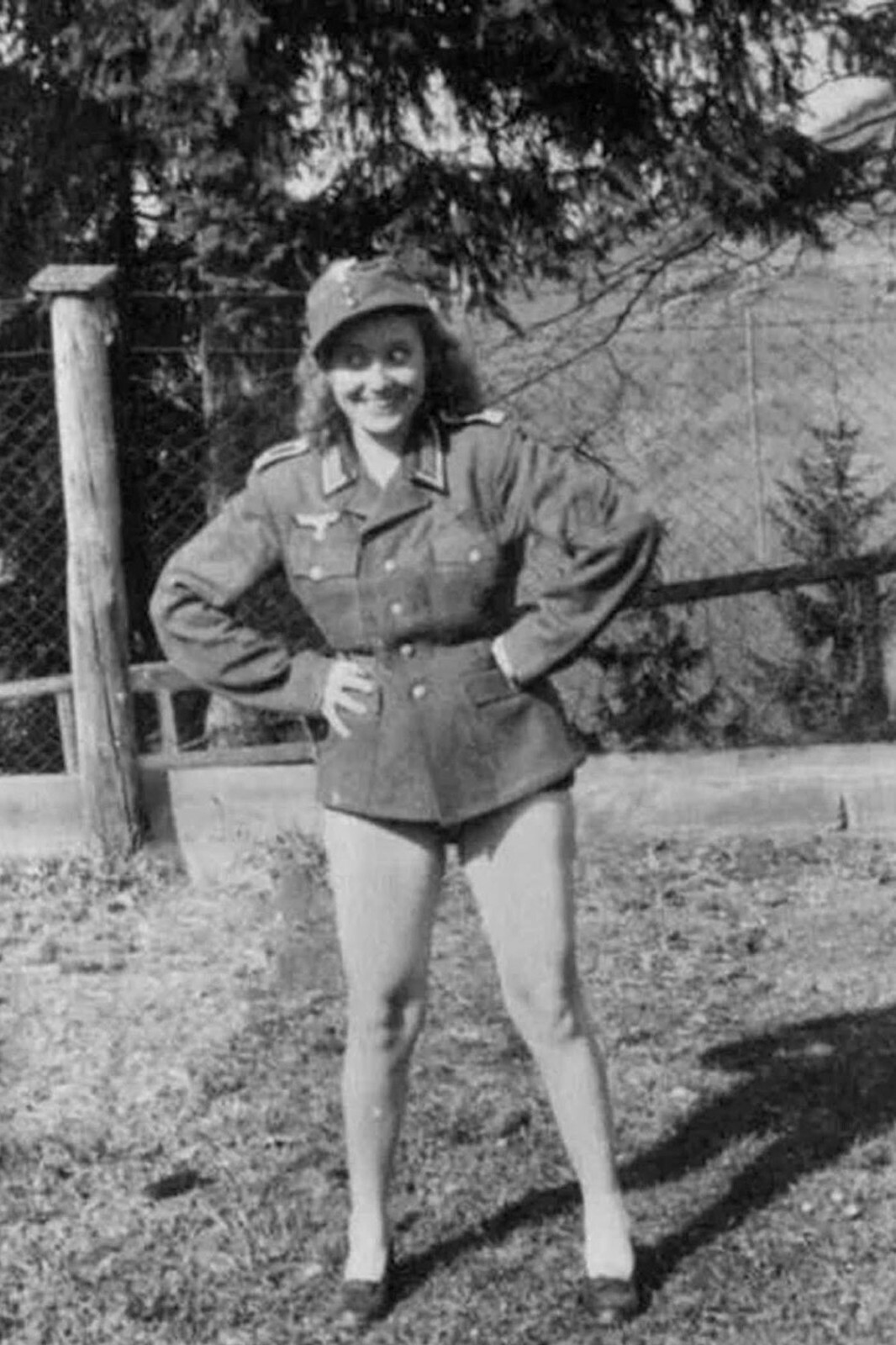Collaborator Girl WW2 Photo Glossy 4*6 in F005