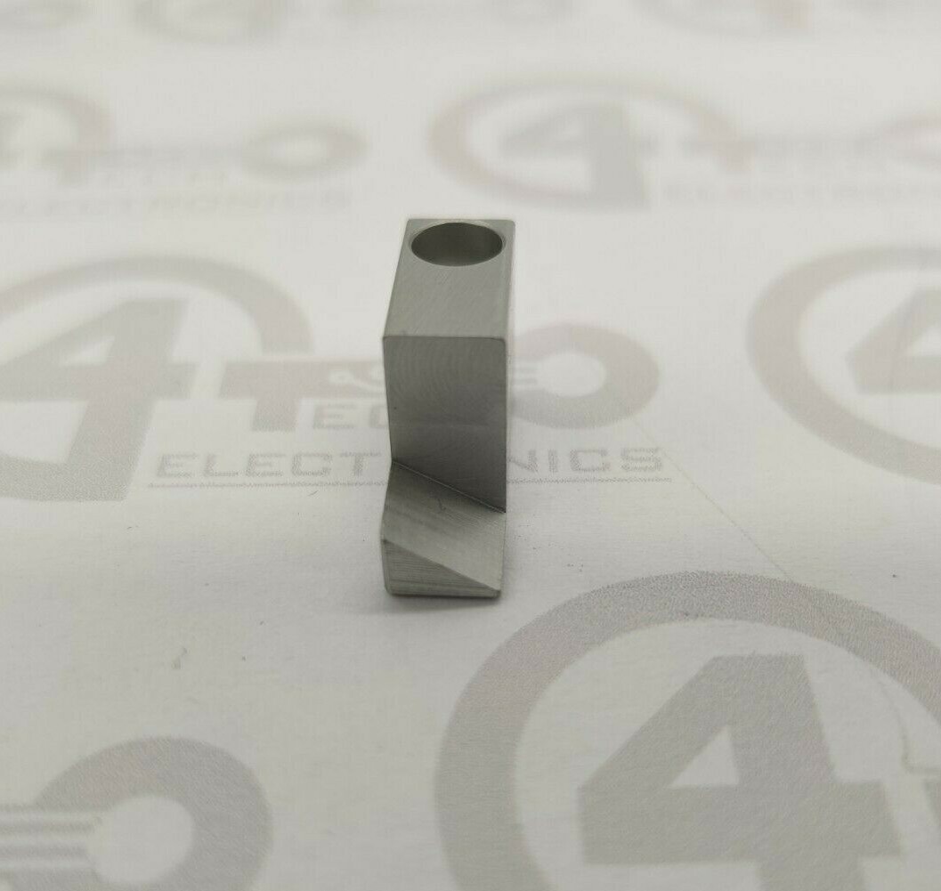 Universal Instruments Block 42404901