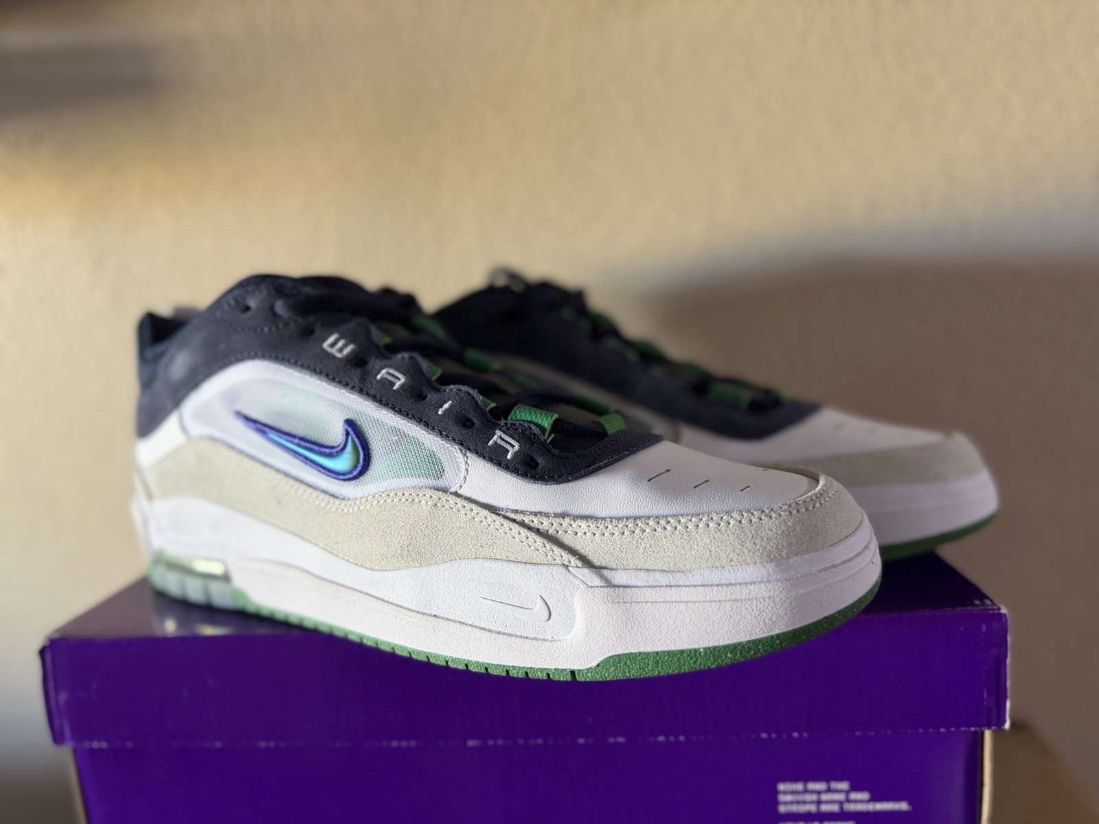 Nike SB Persians’s Mens size (11) Brand New Style for Skateboarders/Fashion