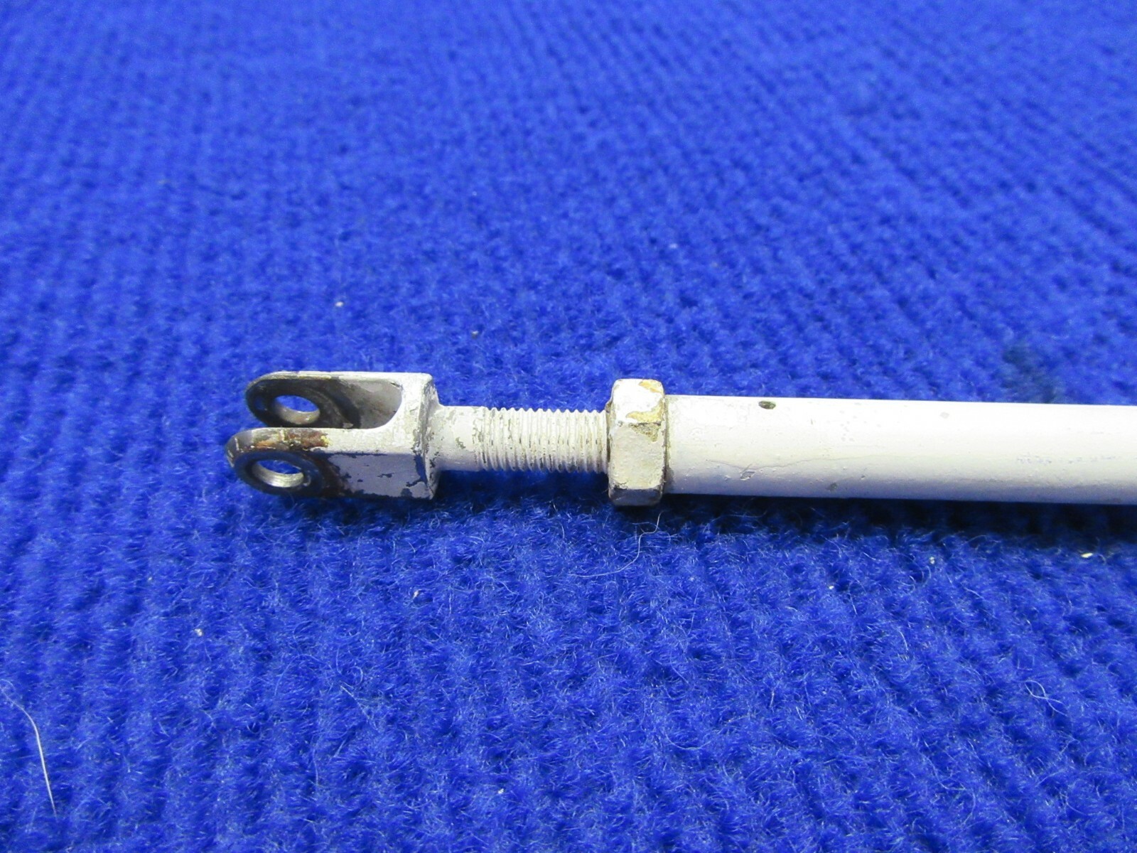 Beech Baron 95-B55 Actuator to Elevator Trim Tab Rod 96-520012-13 (1121-526