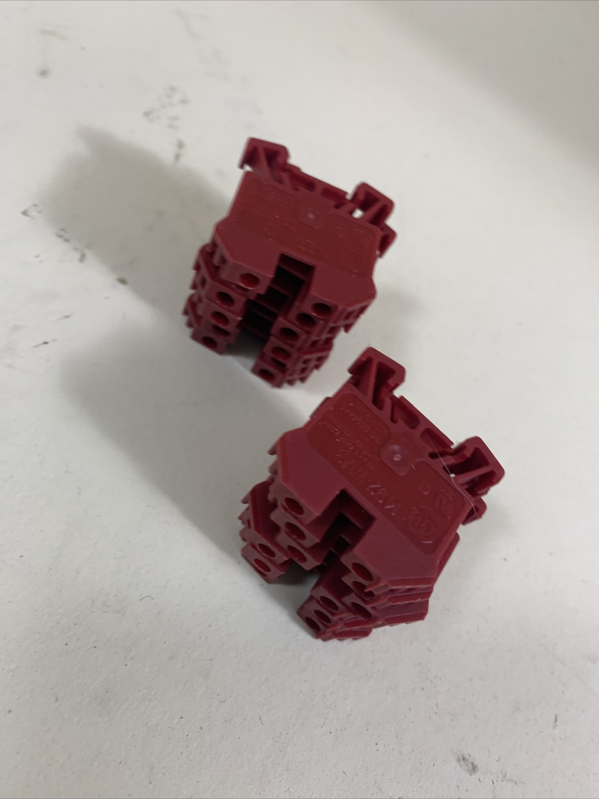Lot of 12 Allen-Bradley 1492-WM3 Terminal Blocks Red