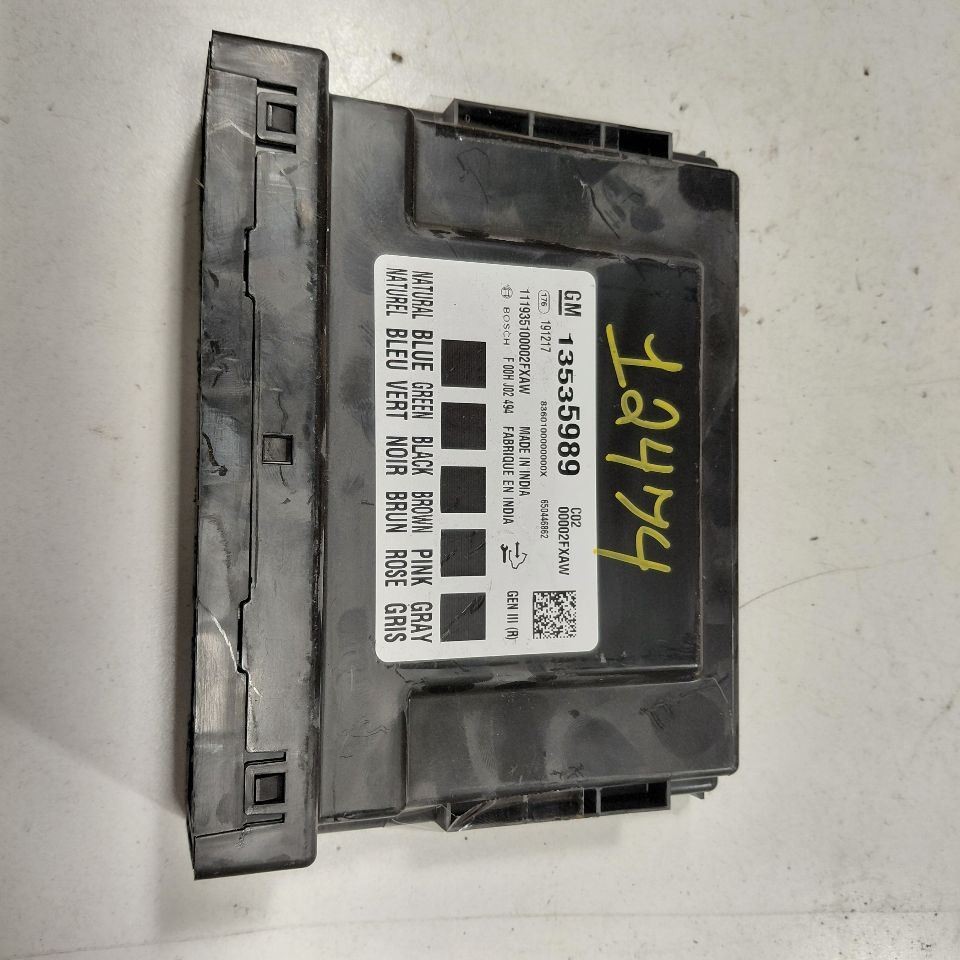 BCM Body Control Module Fits 19-24 Chevy Blazer OEM