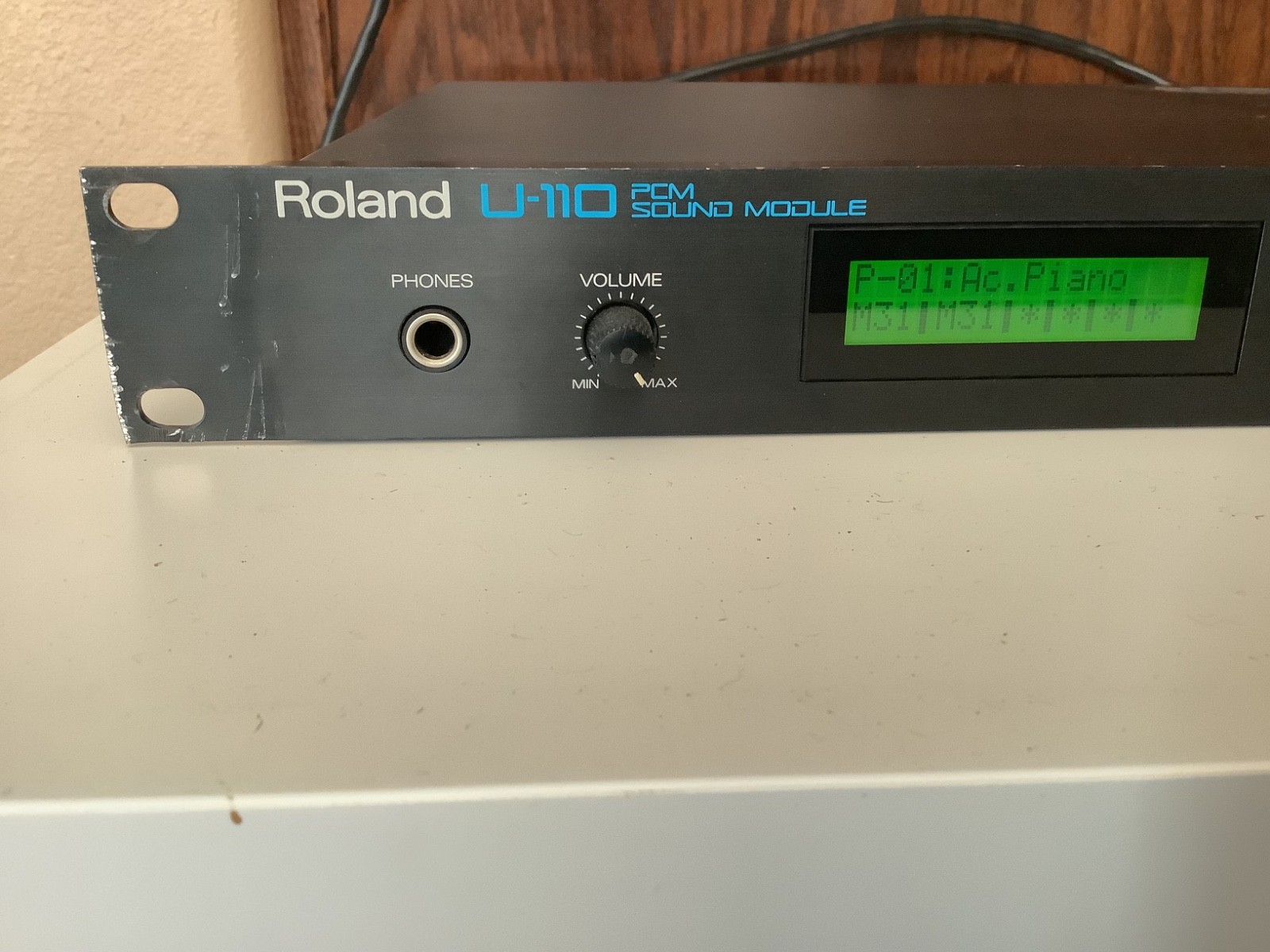Roland U-110 PCM Sound Module Rackmount & Synthesizer