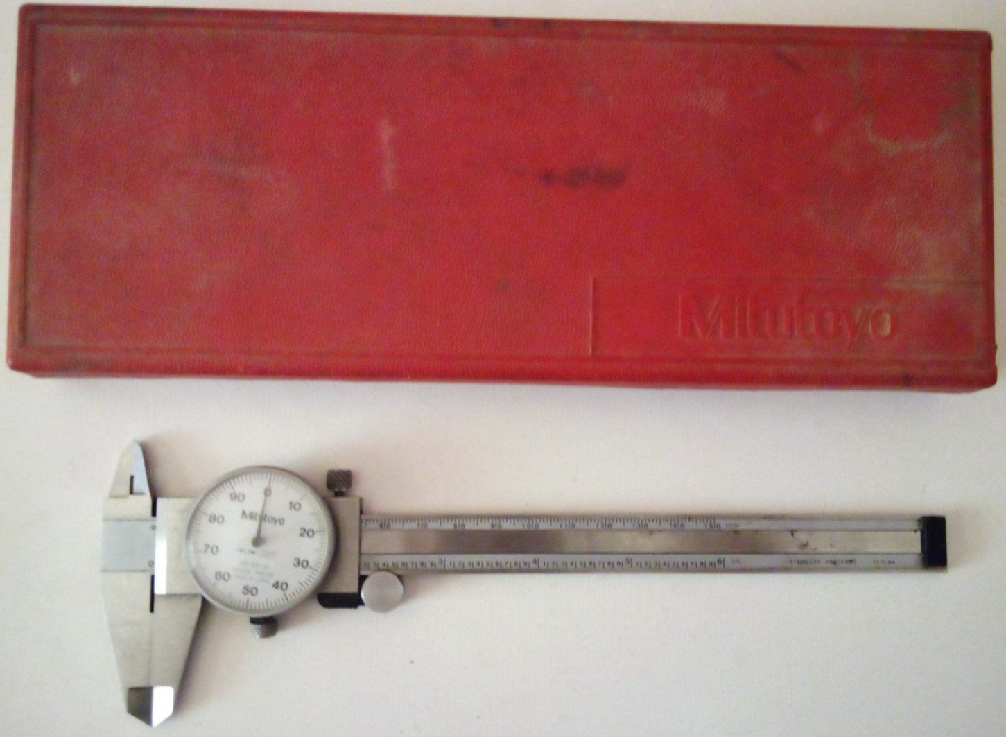 VTG MITUTOYA 505-637-50 DIAL CALIPER 0-6" .001 JAPAN MACHINIST TOOL DIE MAKER FA