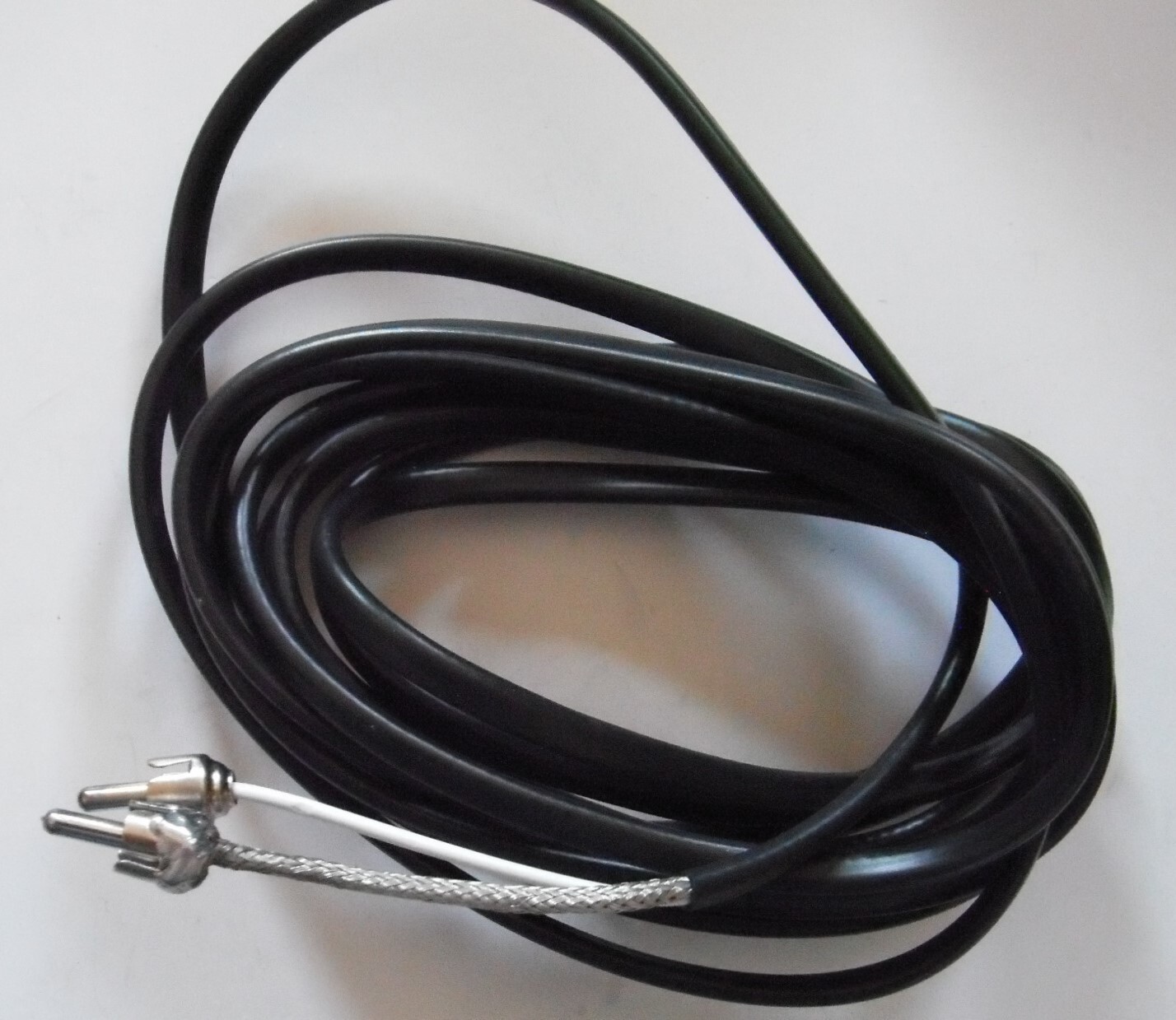 Wire harness for Fender pedals 2 -RCA 's and others