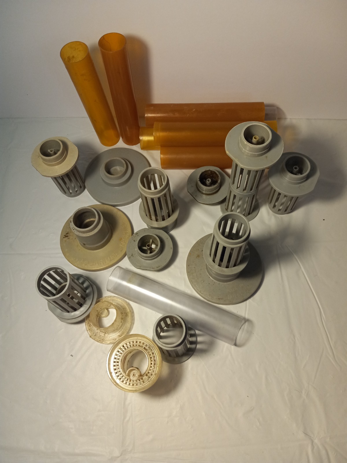 PARTS!  ATI Hydro Sponge Bio Filter Aquarium Fish. Lot. 21 Assorted Pieces