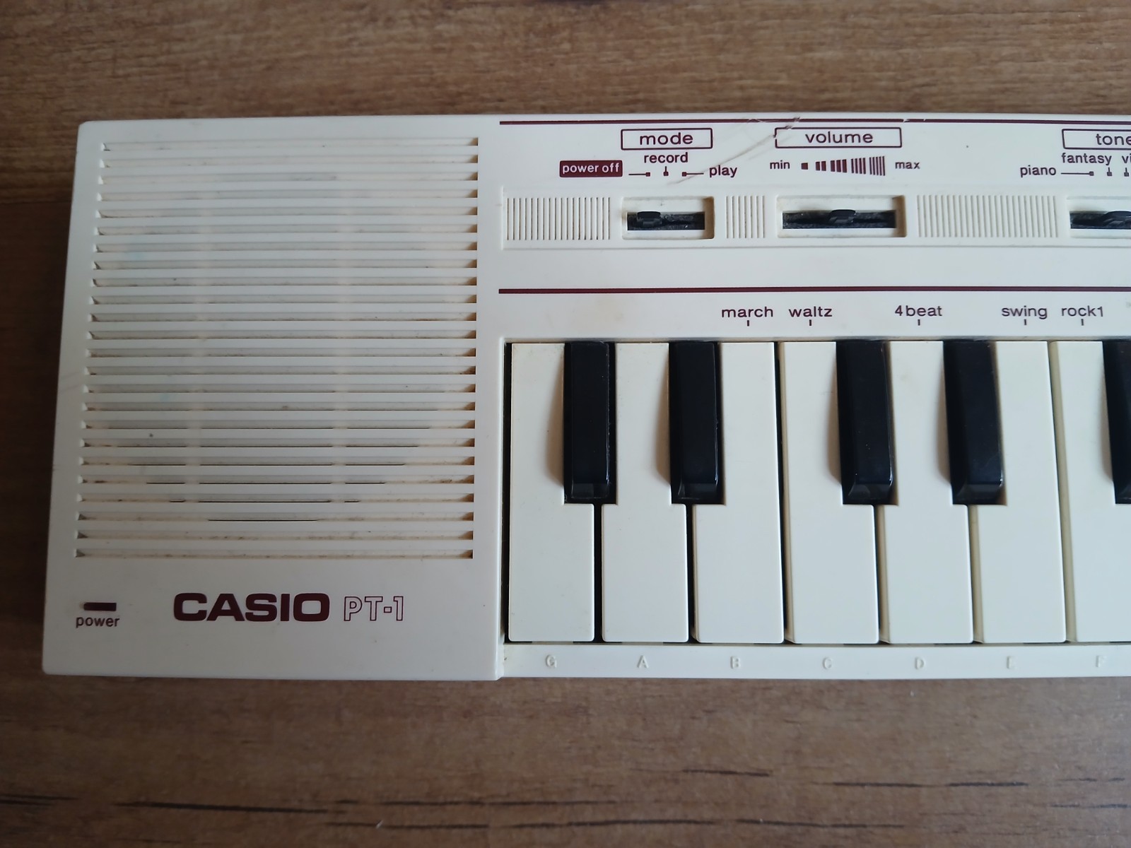 Vintage Casio PT-1 Mini Keyboard / Working / 29 Keys