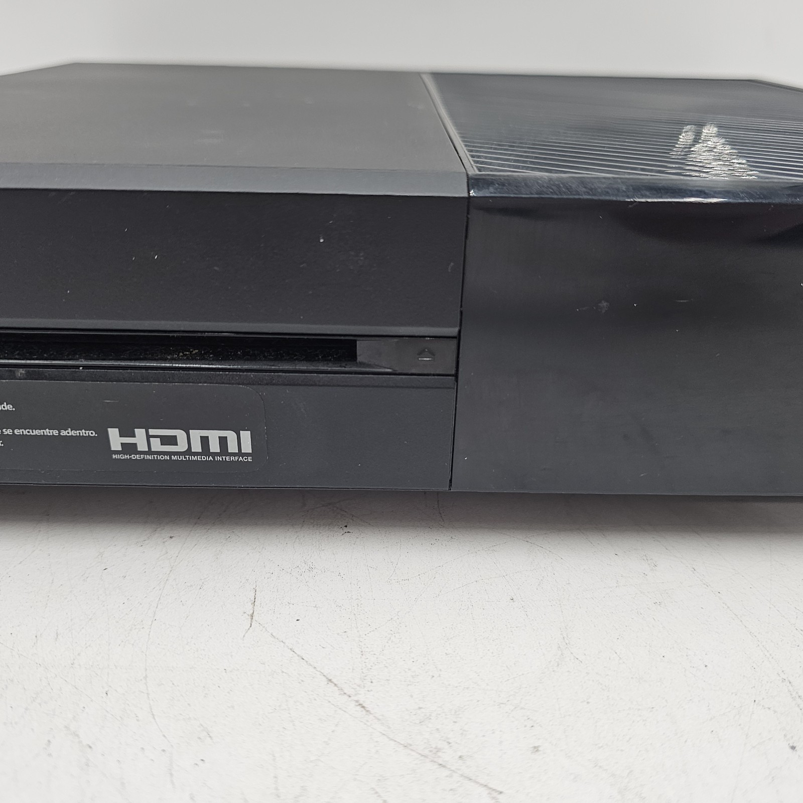 Microsoft Xbox One 1TB Original Console W/ Controller Tested 2 Game Bundle 1540