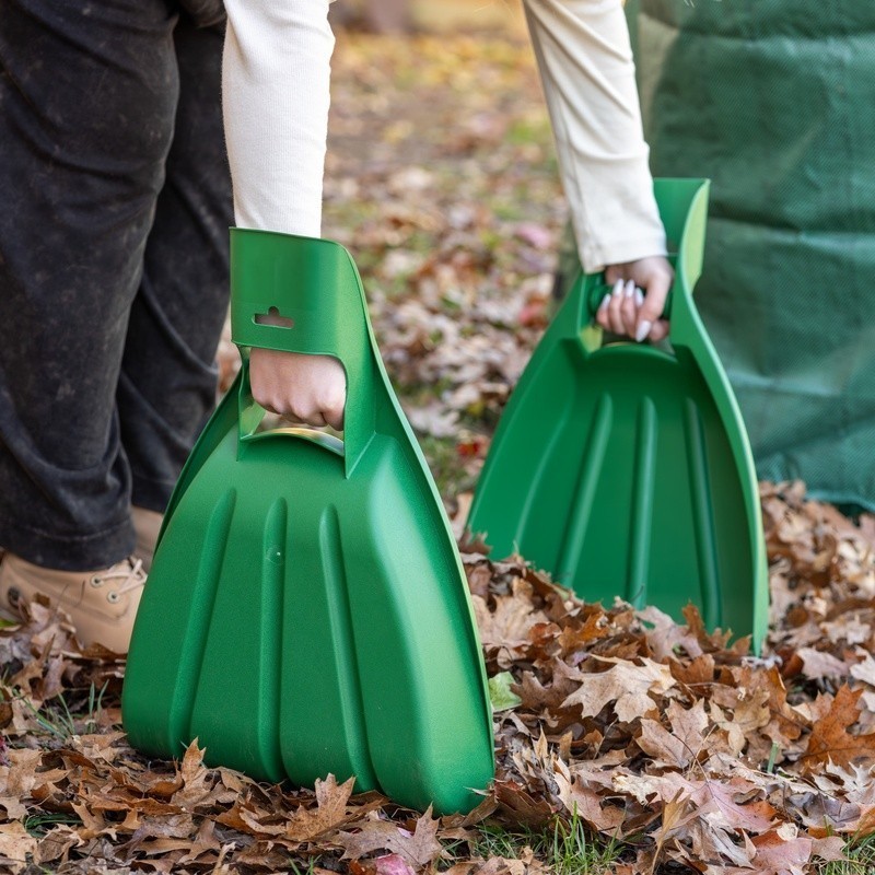 Handheld Leaf Shoveler Lightweight Durable Tool Yard Cleanup Easy Storage New