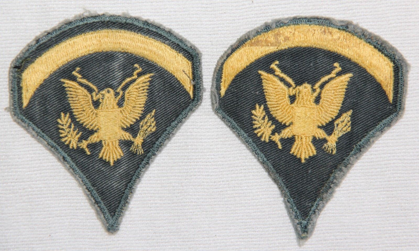 ORIGINAL VIETNAM FULL SIZE SPECIALIST SP-5 CHEVRONS, STRIPES