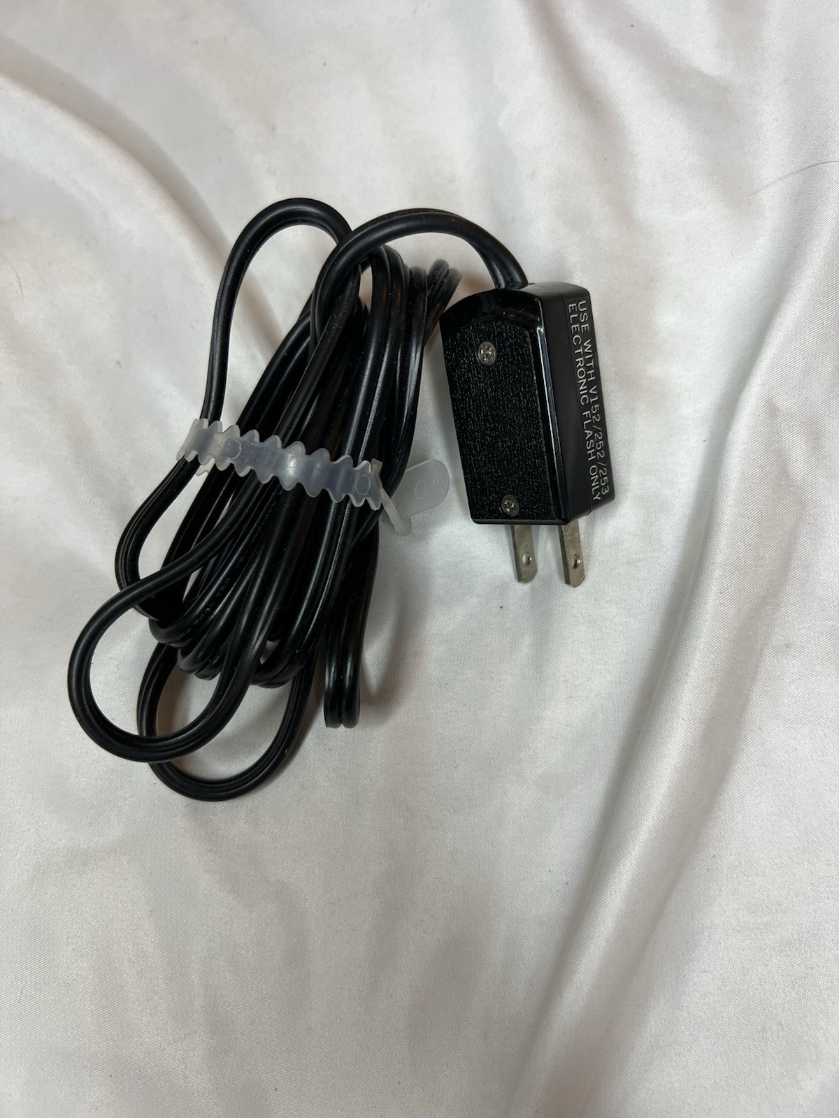 Vivitar SB-1 AC Cord for use with V152/252/253 Electronic Flash